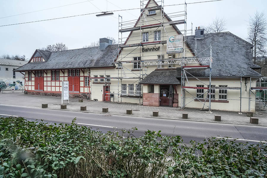 Kulturbahnhof Püttlingen mit Gerüst